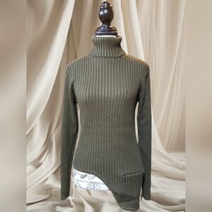 😍 Unique turtleneck sweater